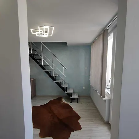 Urban Haven Apartament Apartment Warna