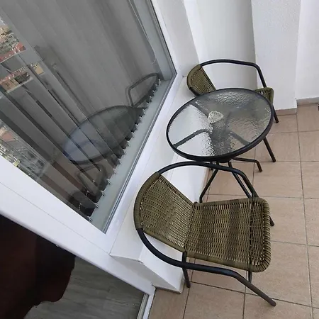 Urban Haven Apartament * Varna